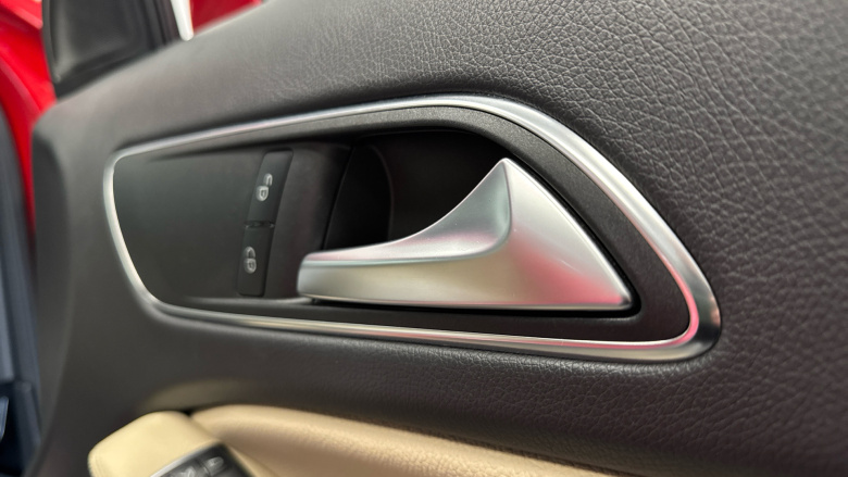 Mercedes-Benz GLA 200d Sport Premium 5dr Auto Diesel Hatchback